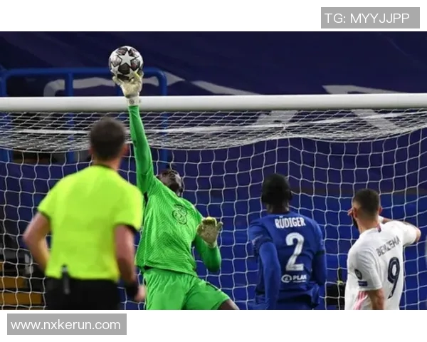 富尔茨在对阵老鹰的比赛中展现出惊人实力引发球迷热议